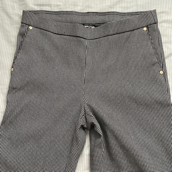 Size 6 Anne Klein pants - Picture 1 of 5